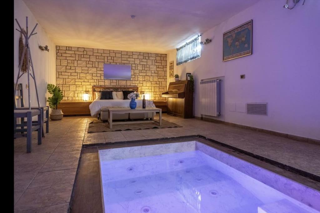 Monza Park-Autodrome Suite With Heated Pool Dış mekan fotoğraf