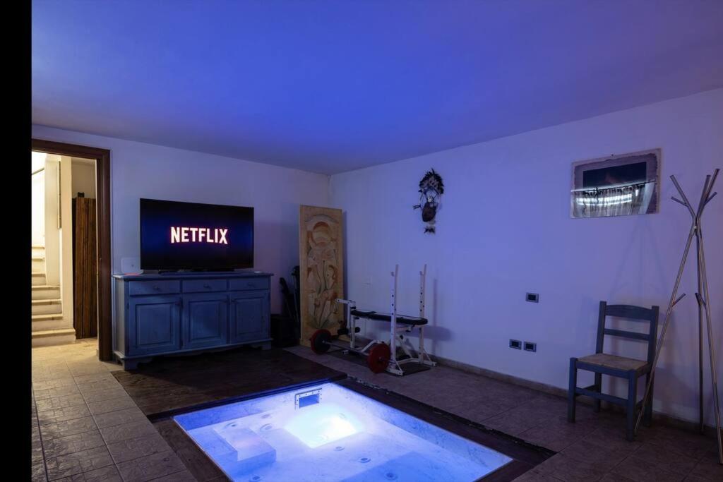 Monza Park-Autodrome Suite With Heated Pool Dış mekan fotoğraf